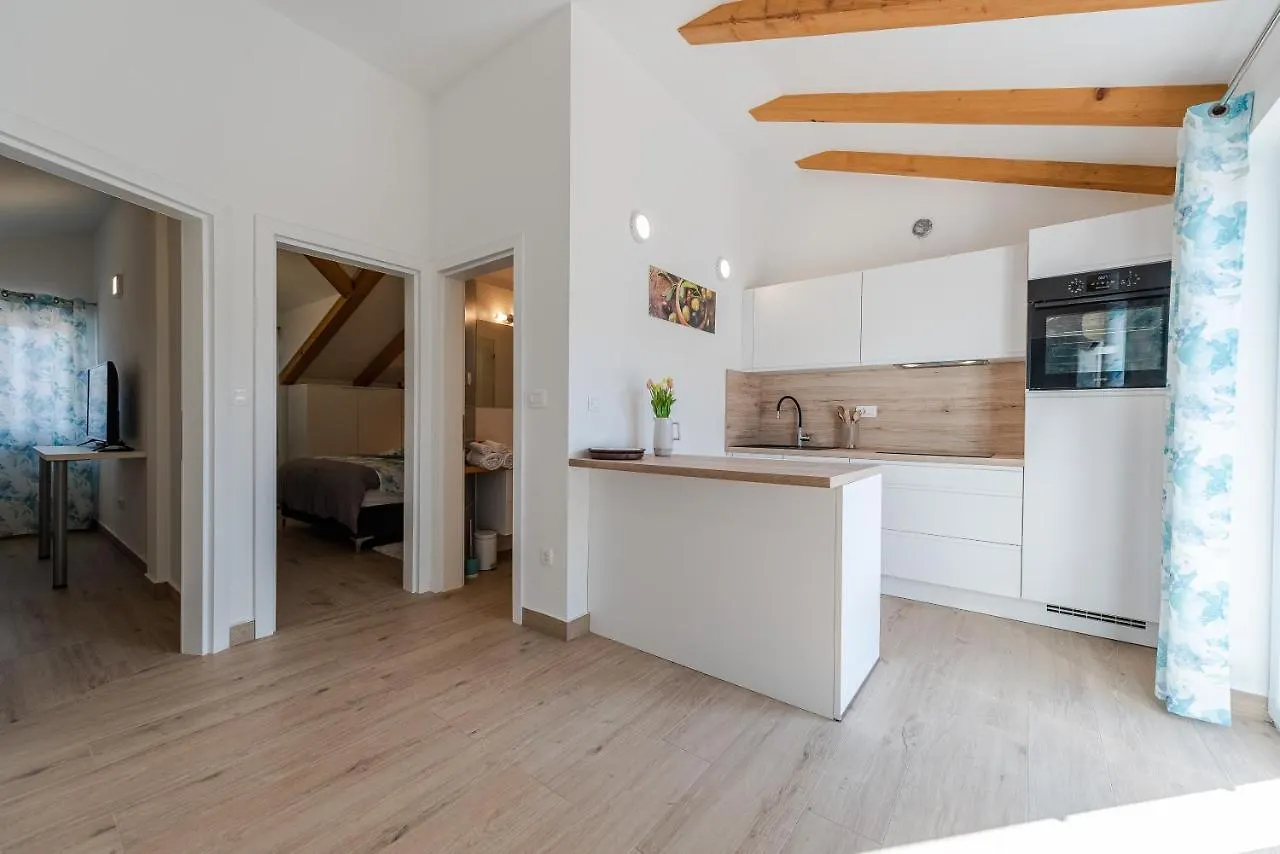 Villa Charm Tkon
