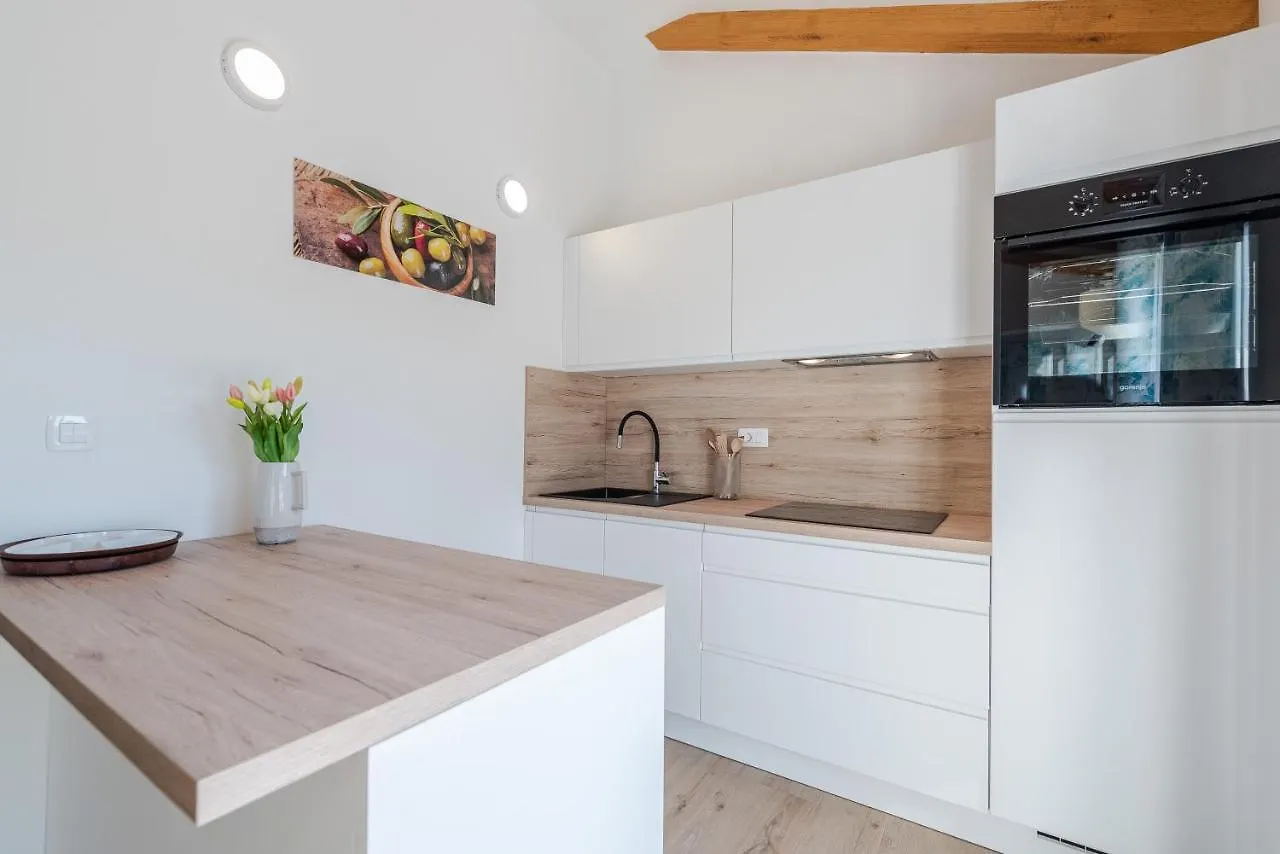 Villa Charm Tkon 0*,  Chorvatsko